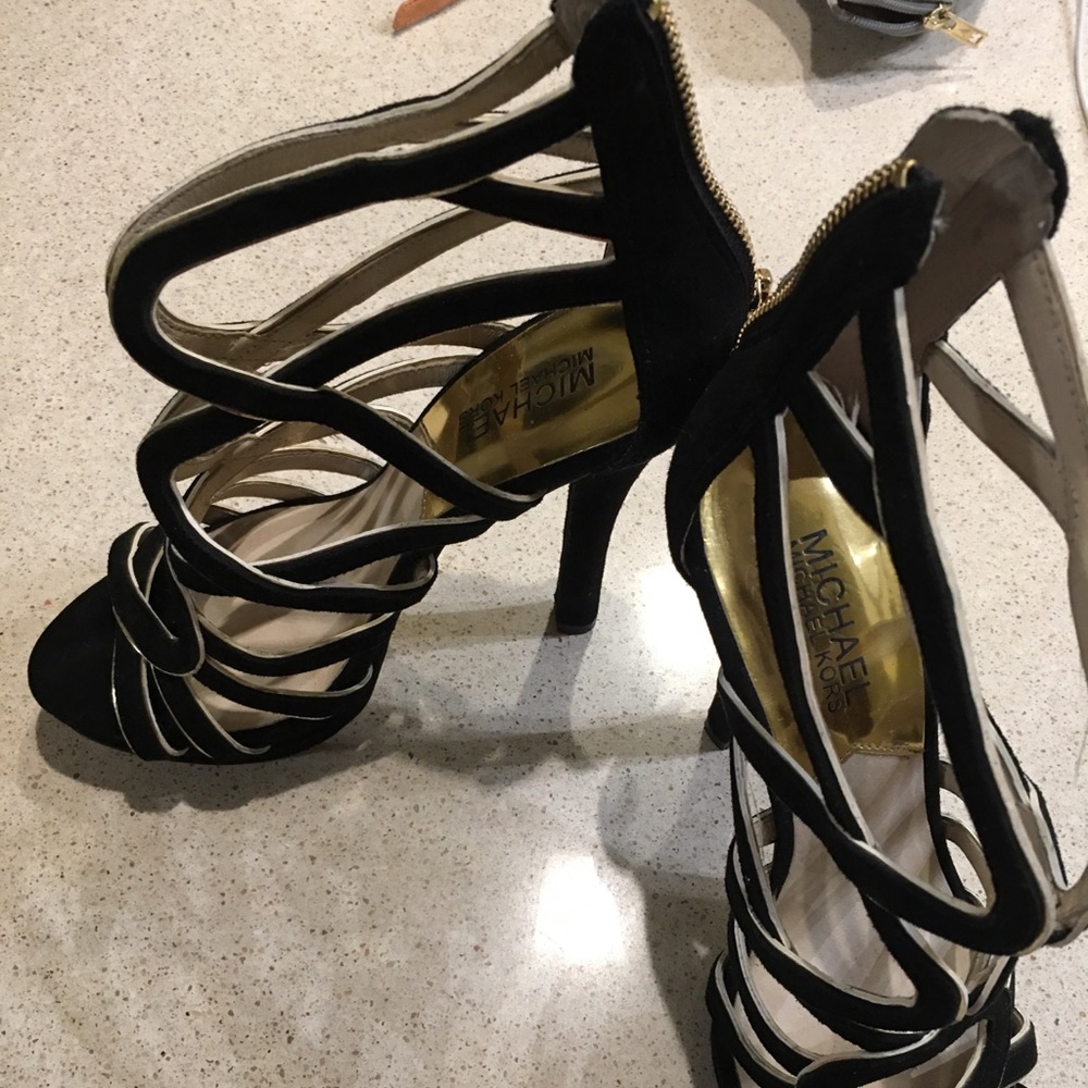 Michael kors black/gold leather heels, size 7